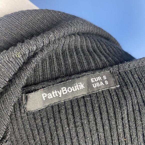 PattyBoutik Black Button Sweater - Small - Picture 7 of 9